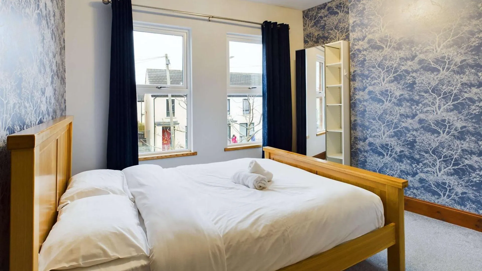 4 Bed Home In Ravenhill Belfast United Kingdom